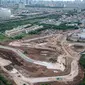 Foto udara progres pembangunan Jakarta International E-Prix Circuit (JIEC) di kawasan Taman Impian Jaya Ancol, Jakarta, Kamis (24/2/2022). Menurut PT Jakarta Propertindo pembangunan JIEC yang ditargetkan selesai dalam waktu tiga bulan itu kini telah mencapai 28 persen. (Liputan6.com/Herman Zakharia)