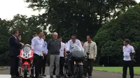 Presiden Jokowi bertemu CEO Dorna dan sejumlah pembalap.