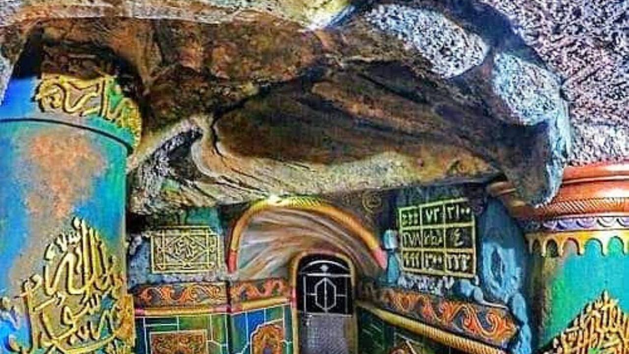 Dulunya Tempat Pembuangan Sampah, Ini Potret Megah Masjid Bawah Tanah di Tuban