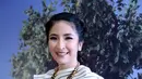Presenter Novita Angie melihat perjuangan Raden Ajeng Kartini telah terwujud. Terutama perjuangan mendapatkan hak pendidikan tinggi bagi kaum perempuan. (Nurwahyunan/Bintang.com)