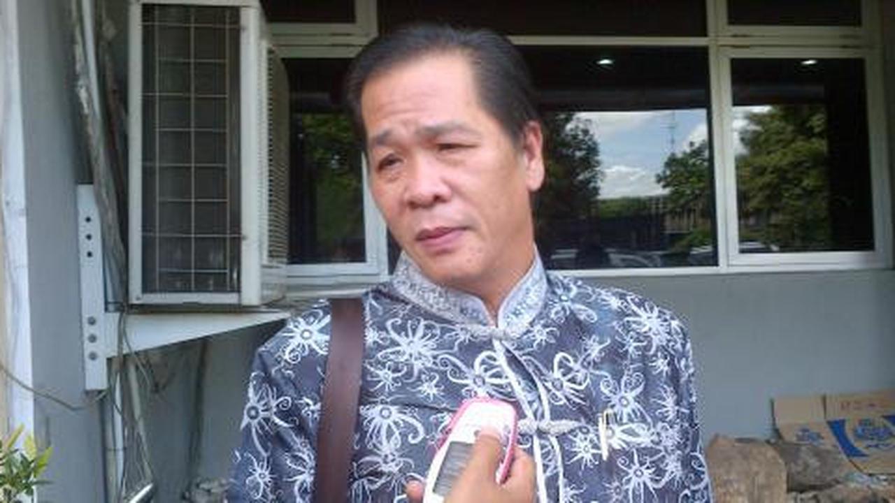 Anton Medan tetap tuntut Farhat Abas walau sudah minta maaf