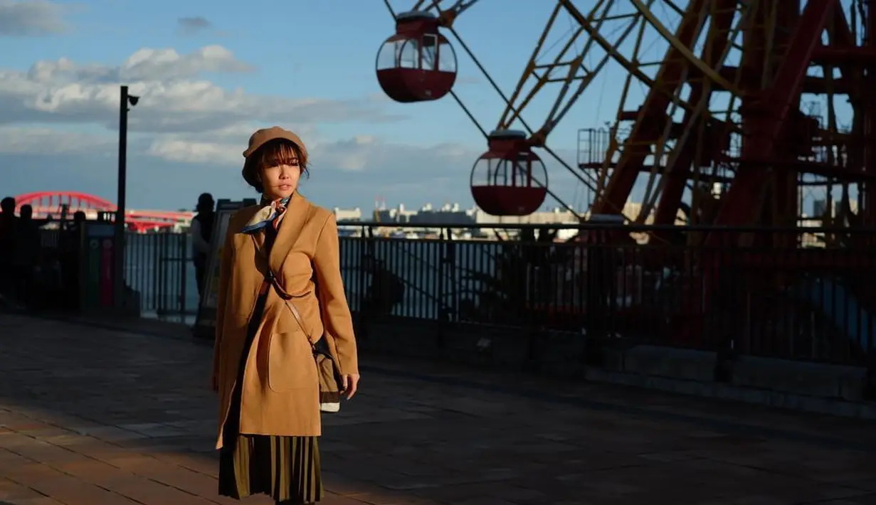 Sejumlah profesi dimiliki Gisella Anastasia, baik itu penyanyi, aktris, dan menjadi wanita tangguh di keluarganya. Terbayang dong betapa sibuknya Gisell? Meski begitu, ia selalu tampil maksimal di setiap kesempatan. (Instagraam/gisel_la)