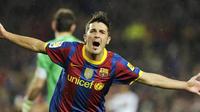 Selebrasi David Villa yang mencetak dua gol untuk membantu Barcelona mempermalukan Real Madrid 5-0 pada duel El Clasico di Nou Camp pada 29 November 2010. AFP PHOTO/JAVIER SORIANO