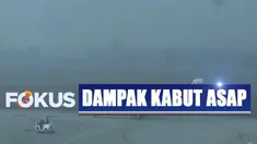 Jarak pandang di Bandara Sultan Thaha Jambi hanya berkisar 500 meter sehingga tak satupun pesawat bisa mendarat atau diberangkatkan.