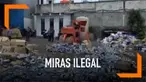 Kejaksaan Negeri Tanjung Perak Surabaya melakukan pemusnahan puluhan ribu botol minuman keras berbagai merk  hari Selasa (26/3). Minuman keras tersebut adalah barang bukti aksi penyelundupan dari negara Singapura.