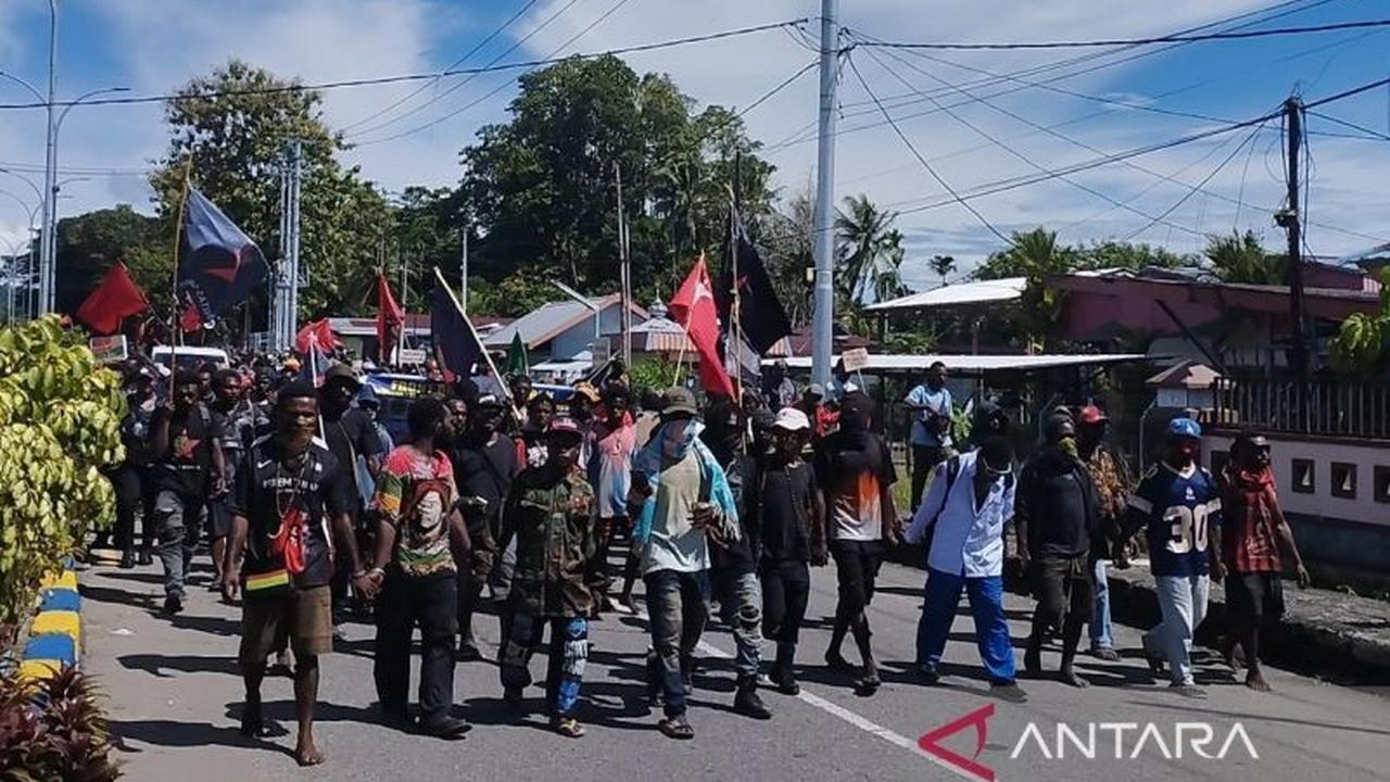 Sinergi TNI-Polri Nabire Redam Potensi Demo Anarkis, Aspirasi Tersampaikan Aman