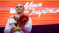Pesenam asal Rusia, Angelina Melnikova menjuarai nomor meja lompat pada final aparauts putri Kejuaraan Dunia Gimnastik 2025 di Indonesia Arena, Senayan, Jakarta, Jumat (24/10/2025). Angelina berhasil menorehkan nilai 14,466 poin. (Bola.com/Bagaskara Lazuardi)
