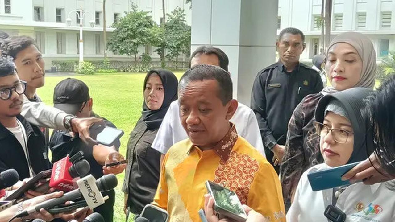 Bahlil Ajak Warga Kerja di Sumur Rakyat, Pendapatan Rp14 Juta Sebulan dan Lebih Besar dari Gaji PNS