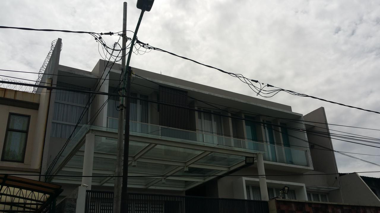 TKP perampokan sadis di Pulomas, Jakarta Timur