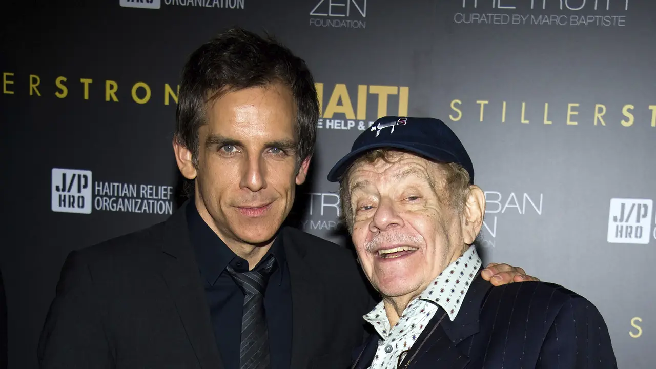 Ben Stiller dan Jerry Stiller. (AP Photo/Charles Sykes, File)