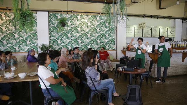 Komunitas Tim Dapur Sehat: Menyajikan Makanan Sehat Bagi Para Penyintas