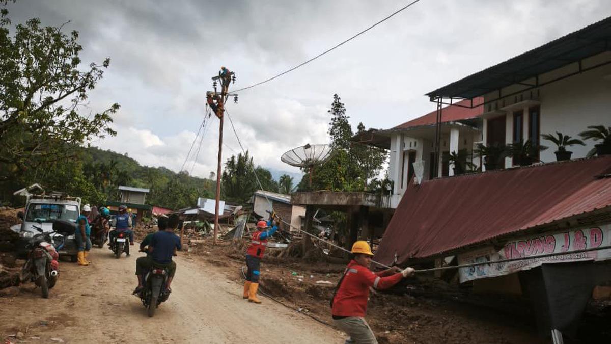 Agam Kembali Menyala, Sistem Kelistrikan Sumatera Barat Pulih 100%