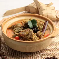 Ilustrasi gulai sapi./Copyright shutterstock.com/g/IkaRahma