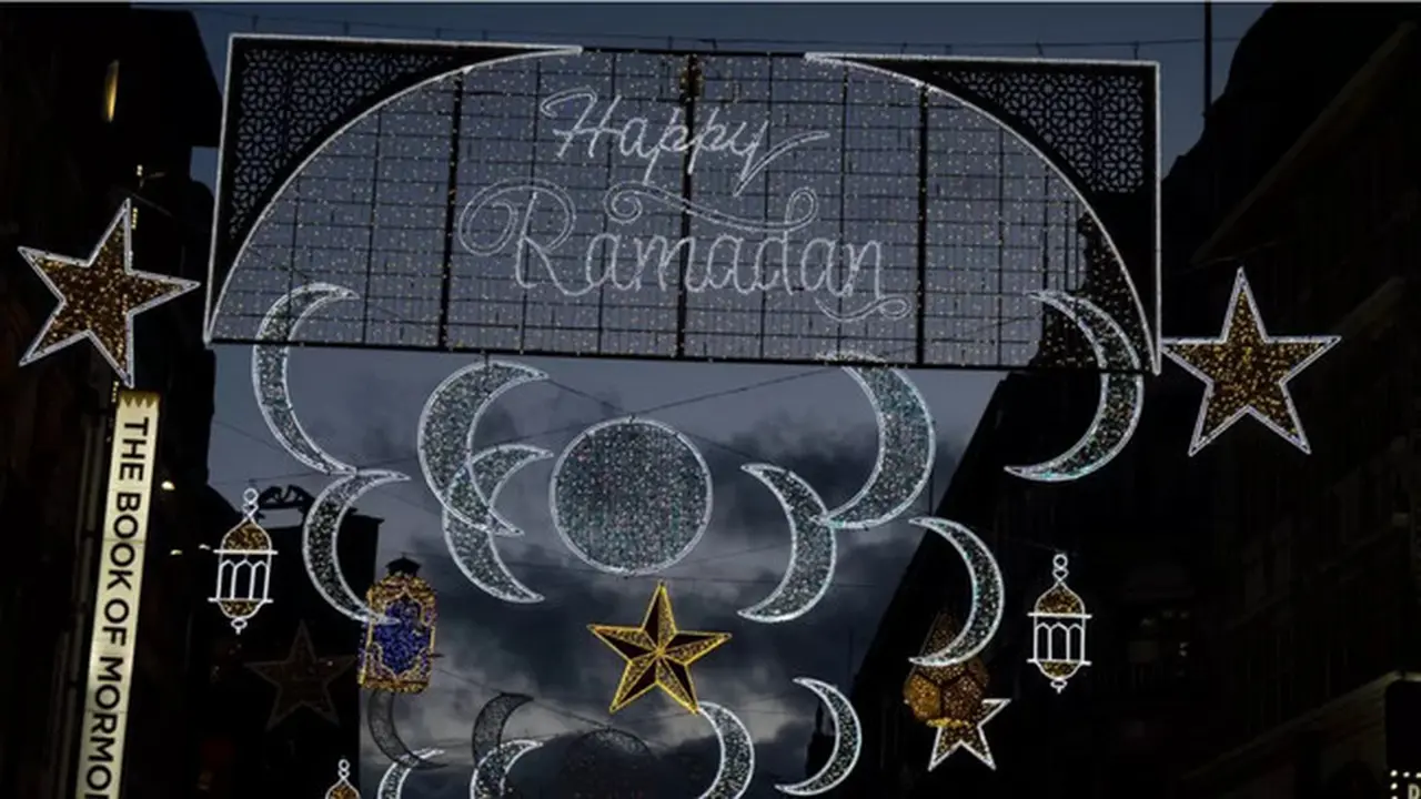 London merayakan Ramadhan untuk pertama kalinya di awal bulan suci Islam. (PA Media)