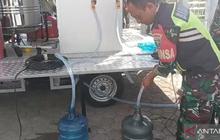 TNI AD Salurkan Air Bersih untuk Korban Bencana di Aceh Tengah, Pastikan Kebutuhan Terpenuhi