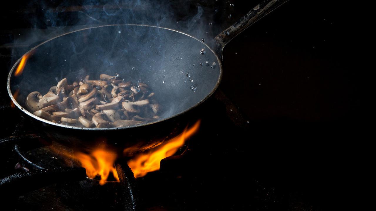 5 Kesalahan Umum dalam Memasak yang Menurunkan Cita Rasa