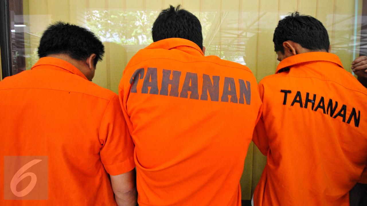 20150628-Polda Ungkap Curanmor dengan Modus Kencan Sesama Jenis-Jakarta 5