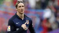 2. Fernando Torres (Atletico Madrid) - Produktivitas gol mantan bintang Liverpool ini bersama Los Colchoneros terus menurun. Liga China bisa dijadikan solusi jika striker berusia 32 tahun tersebut ingin menyelamatkan kariernya. (EPA/Kai Foersterling) 