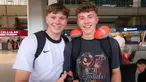 Skuad Timnas Selandia Baru U-17 tiba di Indonesia dan mendarat di Terminal 3 Bandara Soekarno Hatta, Tangerang, Banten menjelang Piala Dunia U-17 2023 pada Jumat (03/11/2023) sore WIB. Dipimpin pelatih Martin Bullock, rombongan pemain dan ofisial Timnas Selandia Baru U-17 tampak berpakaian santai saat menjejakkan kaki di Indonesia. Luke Supyk dkk kebanyakan hanya mengenakan kaos dan celana panjang, bahkan ada yang bercelana pendek. Selandia Baru yang tergabung di Grup F bersama Meksiko, Jerman dan Venezuela akan memainkan tiga laga di fase grup di Stadion Si Jalak Harupat, Bandung, dan akan menghadapi Venezuela di laga pertama pada 12 November 2023. (Bola.com/Bagaskara Lazuardi)