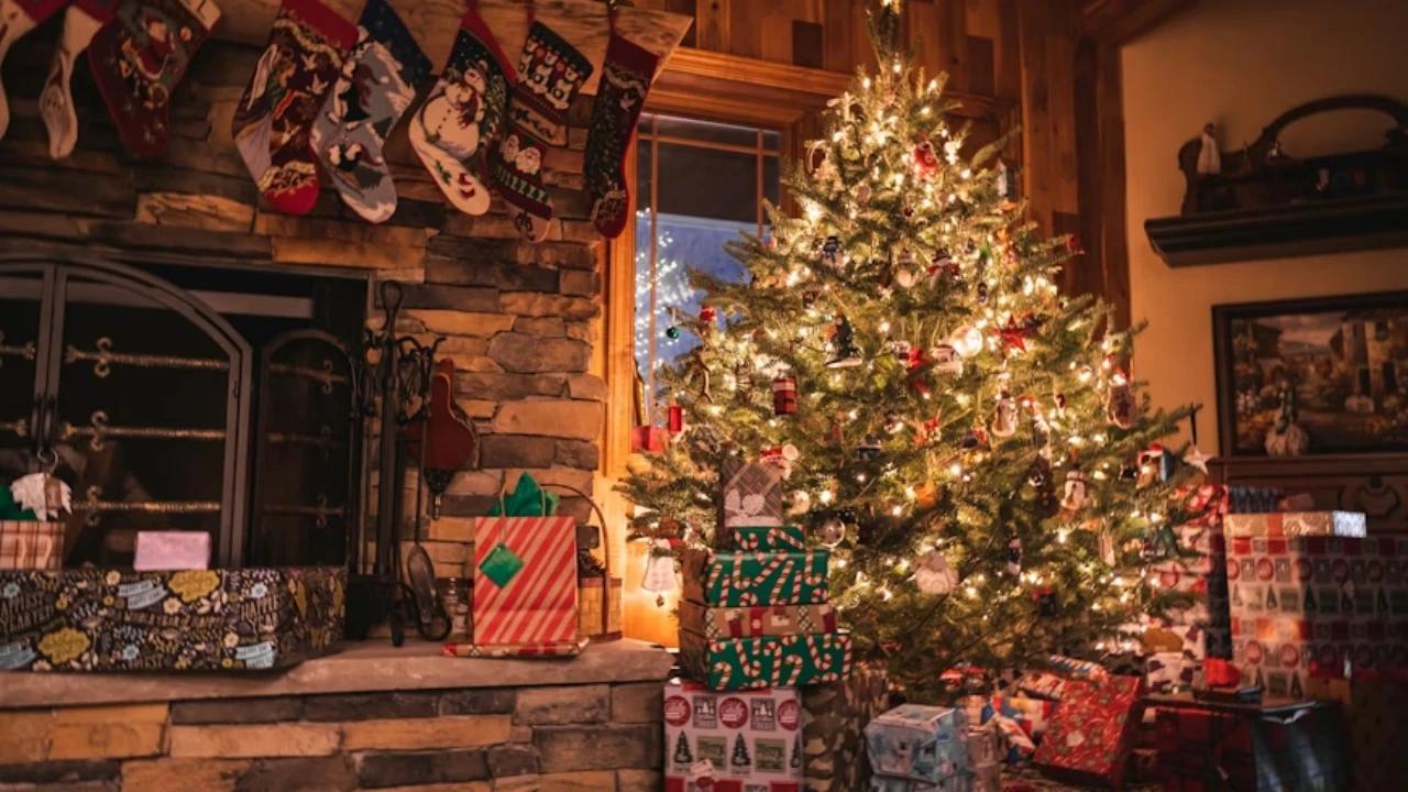 Ilustrasi Pohon Natal