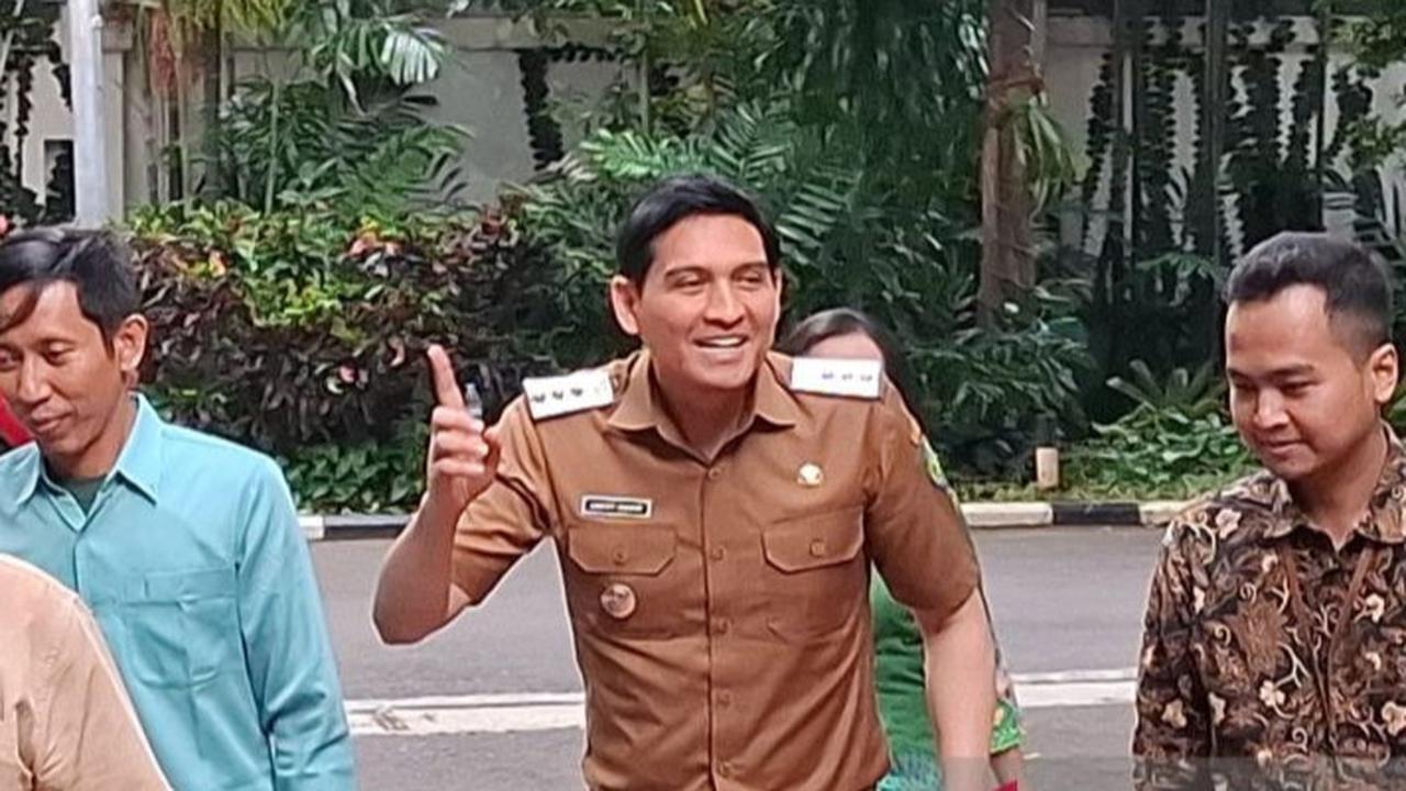 Lucky Hakim Disanksi 3 Bulan 'Magang' di Kemendagri Buntut Liburan ke Jepang Tanpa Izin
