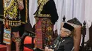 "Tapi yang membuat saya sedih budaya santun budi pekerti luhur bangsa ini, kok kelihatannya mulai hilang? Kebebasan dan demokrasi digunakan untuk melampiaskan kedengkian dan fitnah. Polusi di wilayah budaya ini sangat melukai keluhuran budi pekerti bangsa Indonesia.. Memang tidak semua seperti itu," ungkapnya. (Liputan6.com/Faizal Fanani)