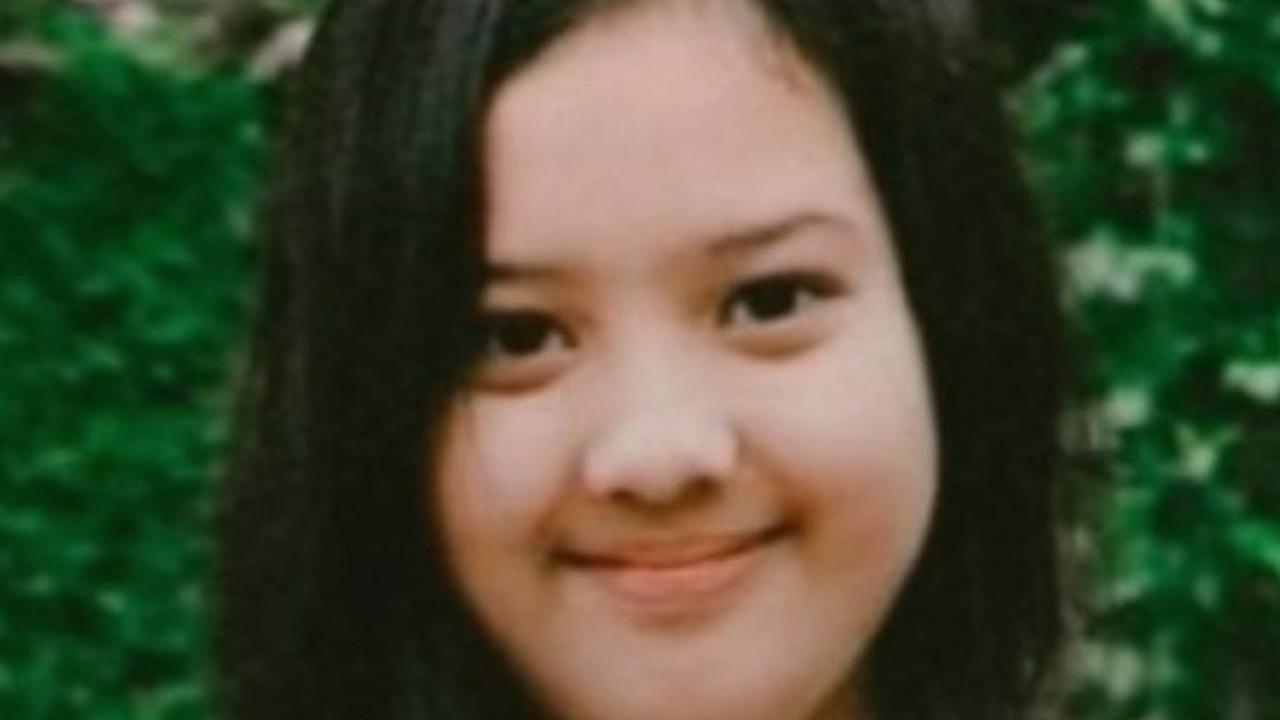 Anya kecil dulunya sempat menjadi korban bully di sekolah. Ia kerap dirundung lantaran memiliki tubuh gemuk dan pipi yang chubby.