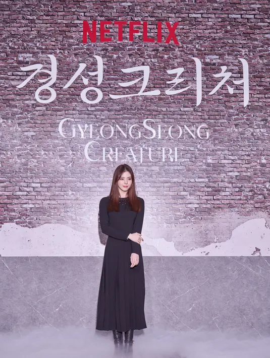 Namun Han So Hee bukan satu-satunya. Tim pemeran pengganti dan aktor lain yang berpartisipasi dalam adegan aksi juga terluka saat melakukan adegan aksi. (Foto: Netflix)
