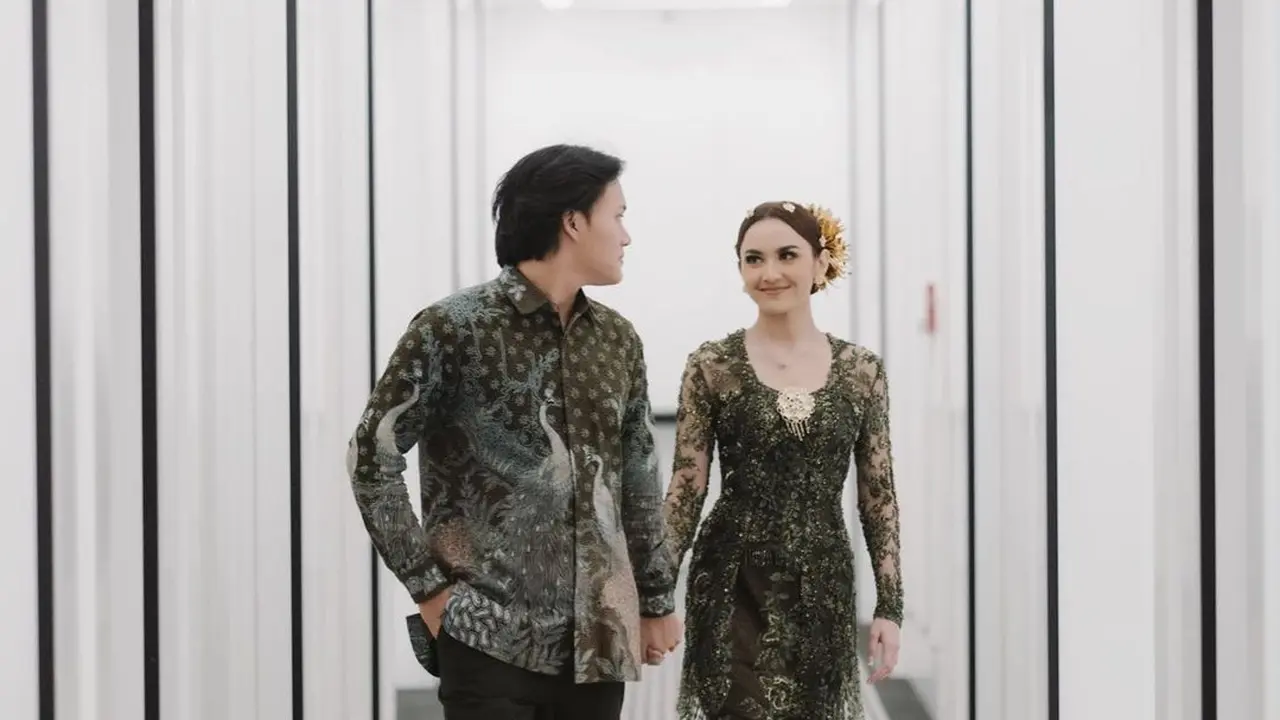 Gaya couple Rizky Febian dan Mahalini Raharja