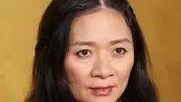 Chloe Zhao Sutradara Film Hamnet dan Bowen Yang Akan Terima Penghargaan Unforgettable Awards 2026