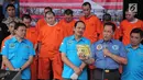 Kepala BNN Komjen Budi Waseso memberi keterangan saat rilis kasus penyelundupan narkoba di Kantor BNN, Jakarta, Selasa (10/10). (Liputan6.com/Faizal Fanani)