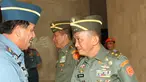 Citizen6, Jakarta: Sementara, Mayor Jenderal TNI Geerhan Lantara menerima jabatan sebagai Irjen TNI menggantikan Marsdya TNI Sukirno KS di Mabes TNI Cilangkap, Jakarta, Kamis (28/6). (Pengirim: Badarudin Bakri).