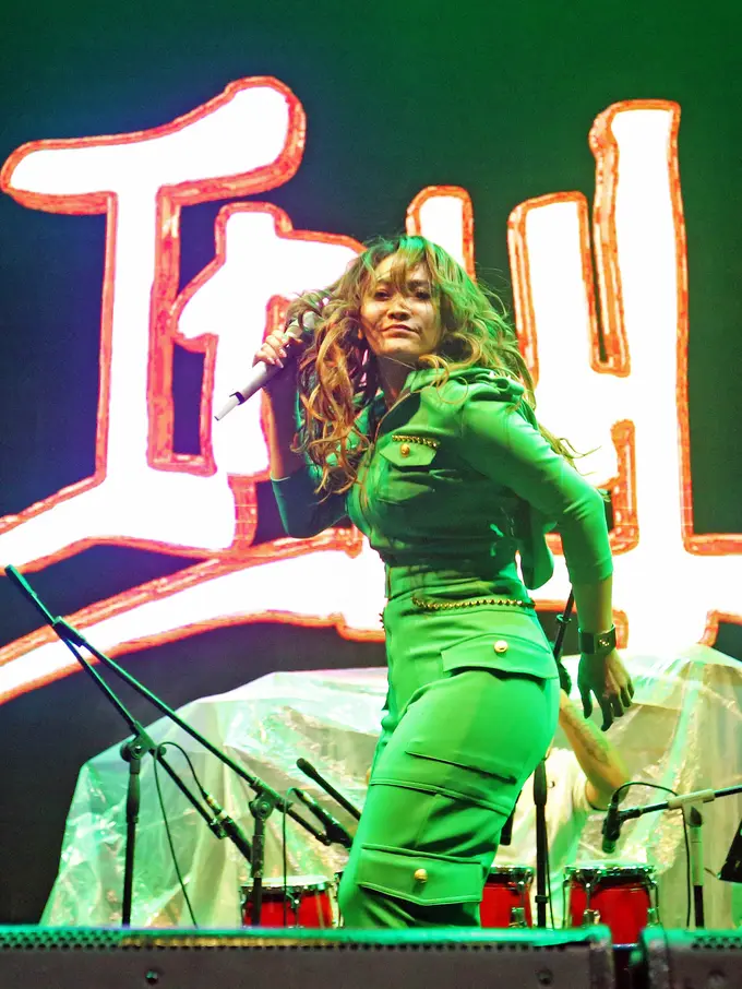 [Fimela] Inul Daratista di Festival 6