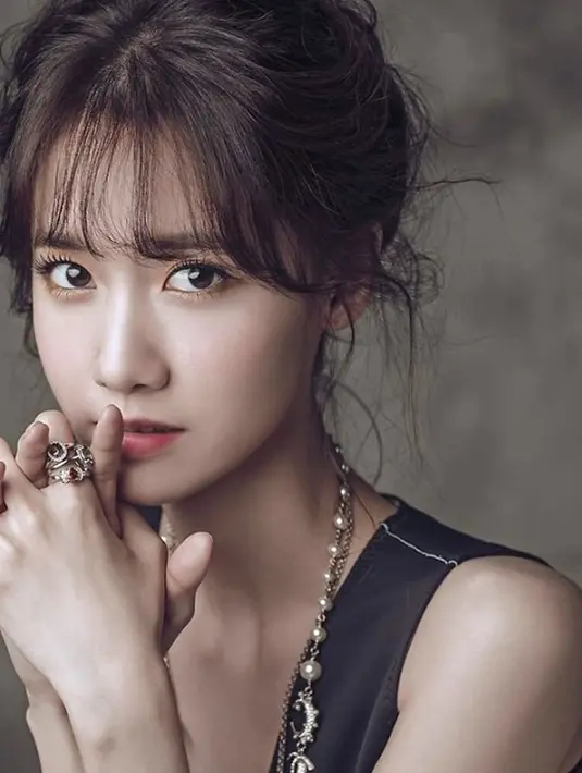 Lirikan matanya ini dijamin akan membuatmu tak bisa tidur