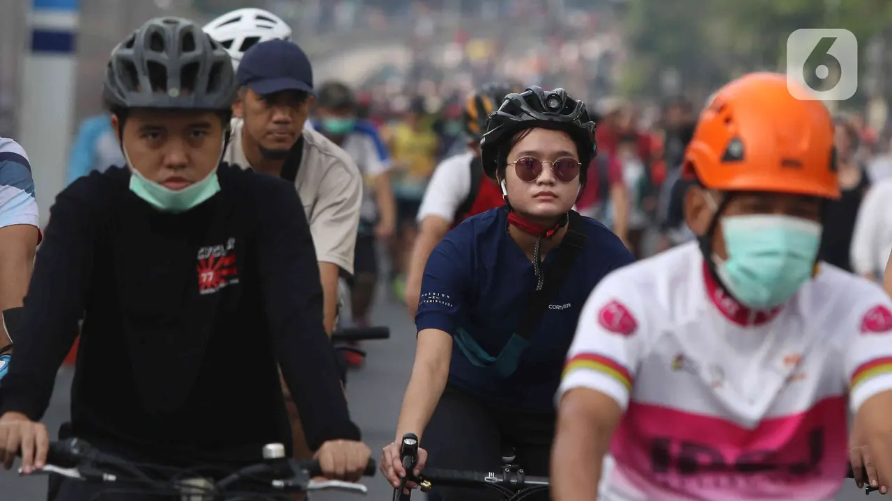 Warga Padati Kawasan CFD Sudirman-Thamrin