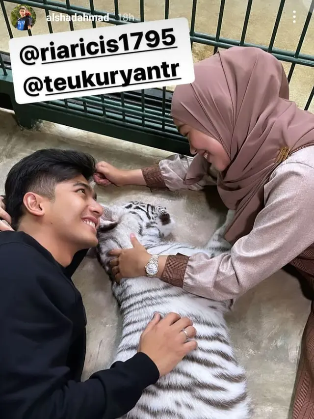 Ria Ricis Digigit Harimau