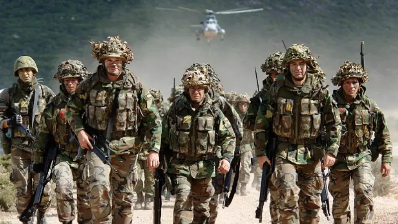 Seragam Pasukan NATO
