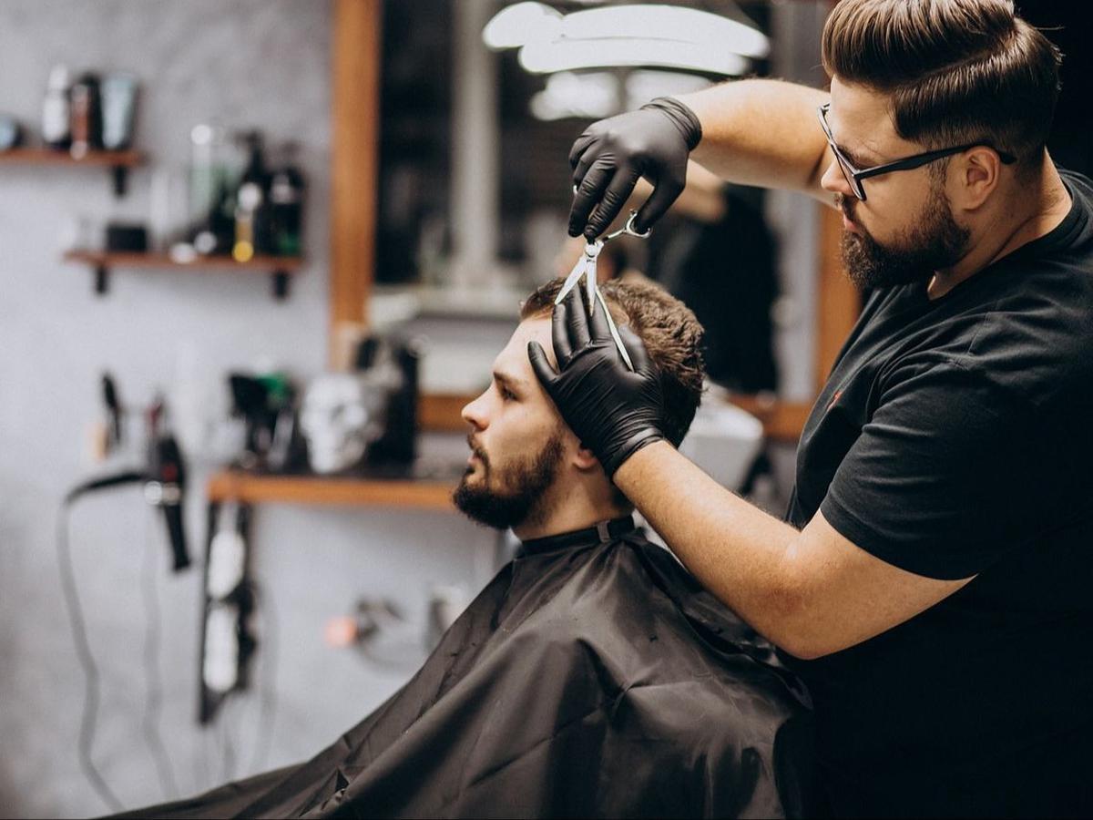 Sering Mencukur, Rambut Tumbuh Lebih Cepat