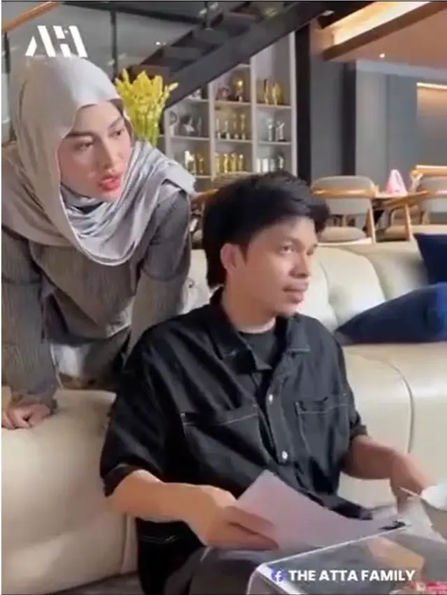 6 Momen Atta Halilintar Dapat Tawaran Jadi Ketua RT atau RW, Aurel Ikut Kaget