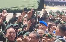 Jenderal Maruli Simanjuntak Santuy Joged Dangdut Bareng Pasukan TNI, Eks Anak Buah di Paspampres Sampai Angkat Bicara