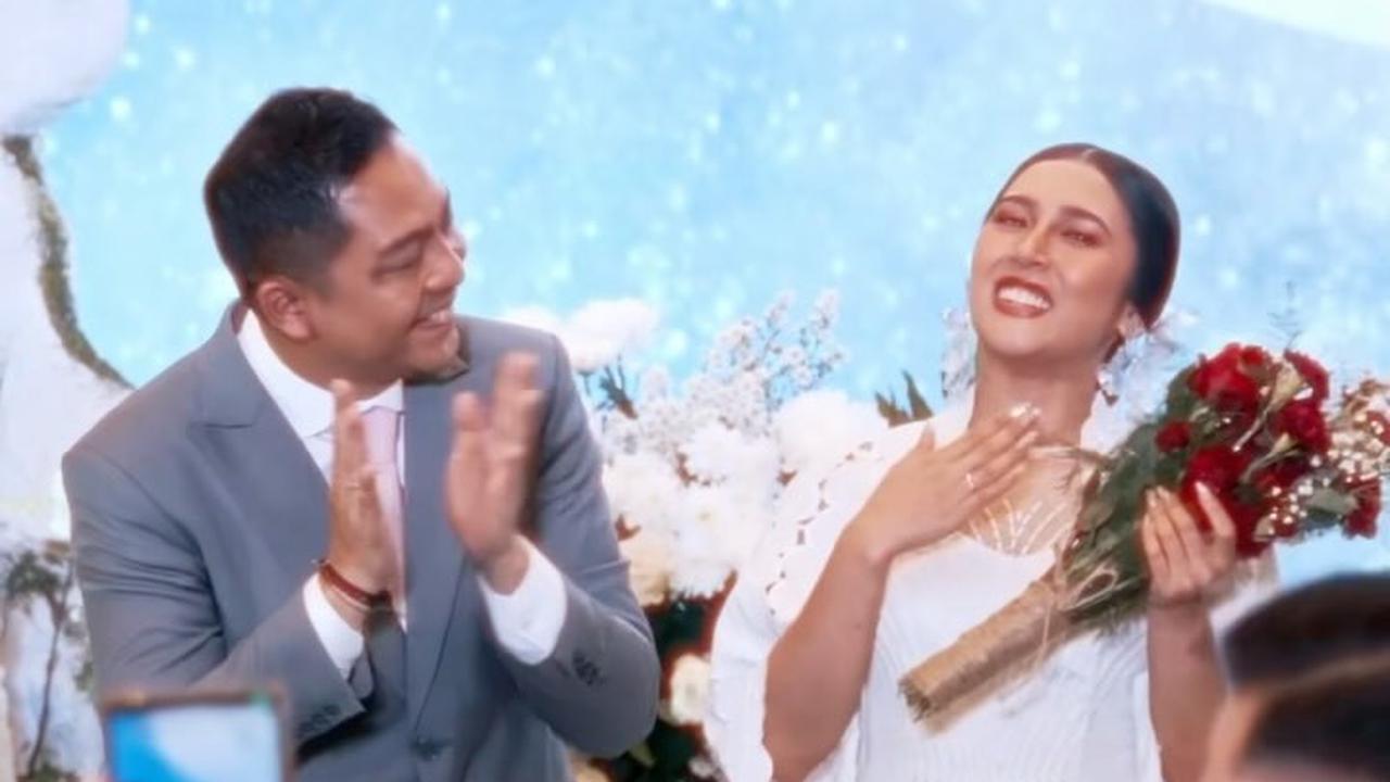 Girang Banget, Ini Momen Ade Govinda Umumkan Kehamilan Pertama sang Istri