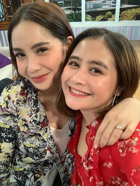 Prilly Latuconsina (Instagram/prillylatuconsina96)