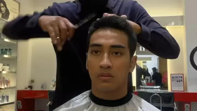 Rambut Abidzar menjadi cepak