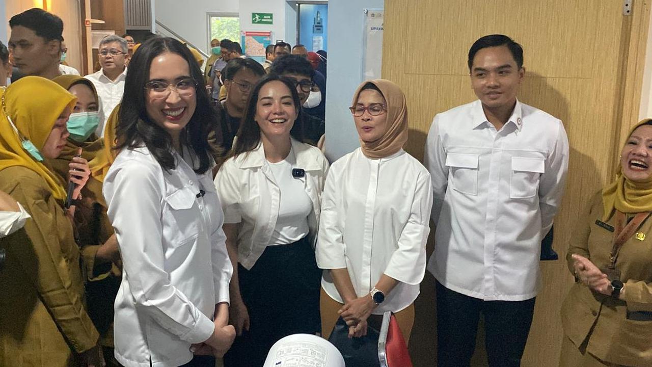 Tinjau Cek Kesehatan Gratis, Menpar Sampaikan Titipan Pesan Prabowo ke Warga Tanah Abang