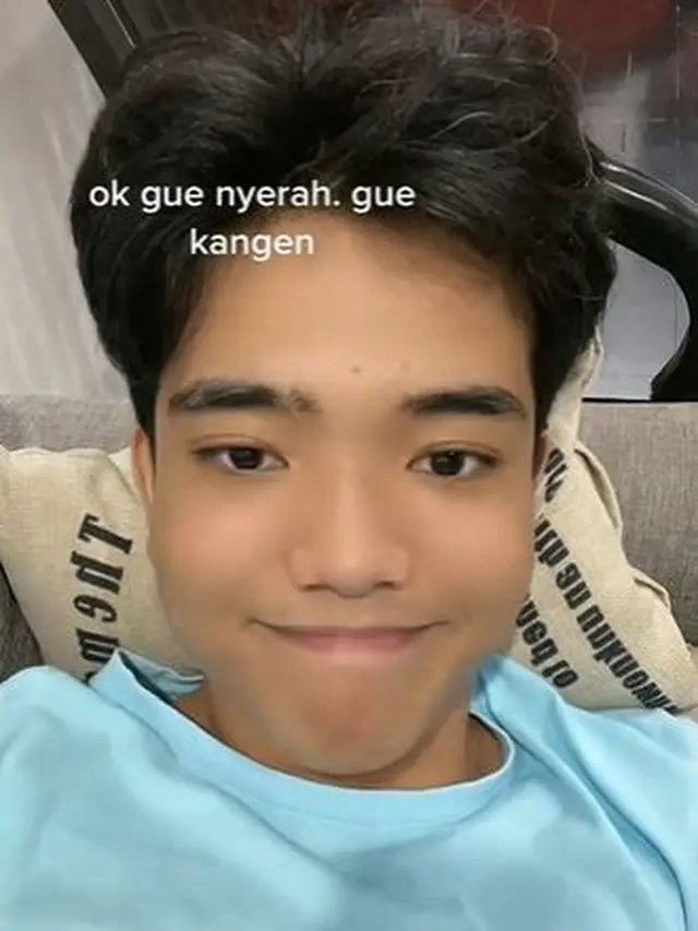 6 Potret Seleb TikTok yang Disebut 'Kembaran' Fuji Versi Cowok