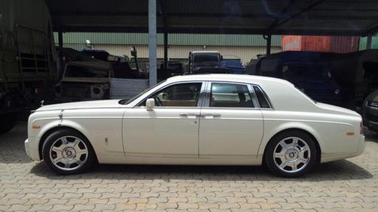 Rakyatnya Miskin, Presiden Gabon Koleksi Ratusan Mobil Mewah