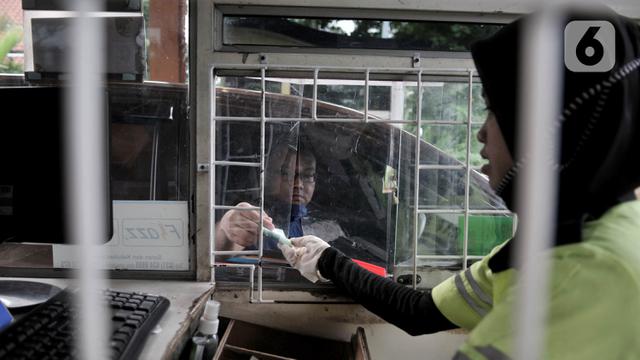 Melihat Penerapan New Normal di Sumarecon Mall Bekasi