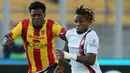 <p>Namun Lecce berhasil come back lewat dua gol dari Nicola Sansone dan Banda. (Carlo Hermann/AFP)</p>