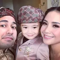 Raffi Ahmad, Nagita Slavina, dan Rafathar bergembira jelang pernikahan Syahnaz Sadiqah dan Jeje Govinda (Instagram/@raffinagita1717)