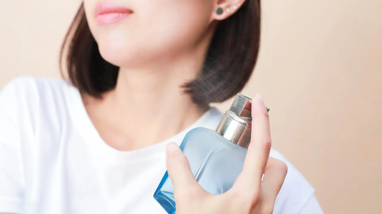 Menggunakan Parfum Tahan Lama di Cuaca yang Panas